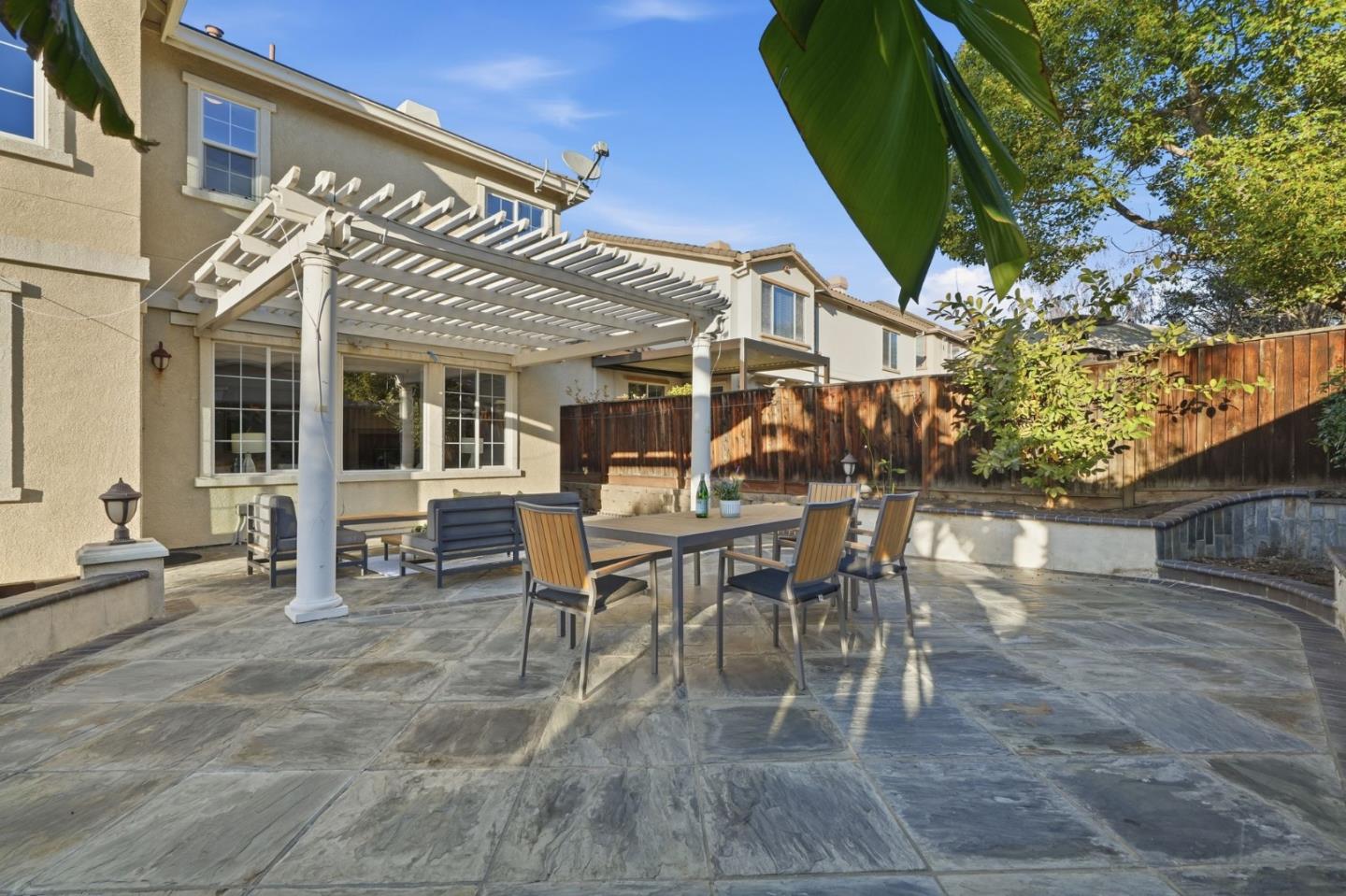 Detail Gallery Image 42 of 56 For 3024 Oliver Dr, San Jose,  CA 95135 - 5 Beds | 4/1 Baths