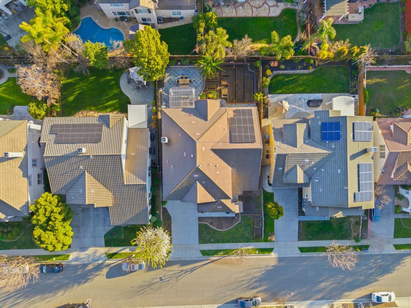 Detail Gallery Image 48 of 56 For 3024 Oliver Dr, San Jose,  CA 95135 - 5 Beds | 4/1 Baths