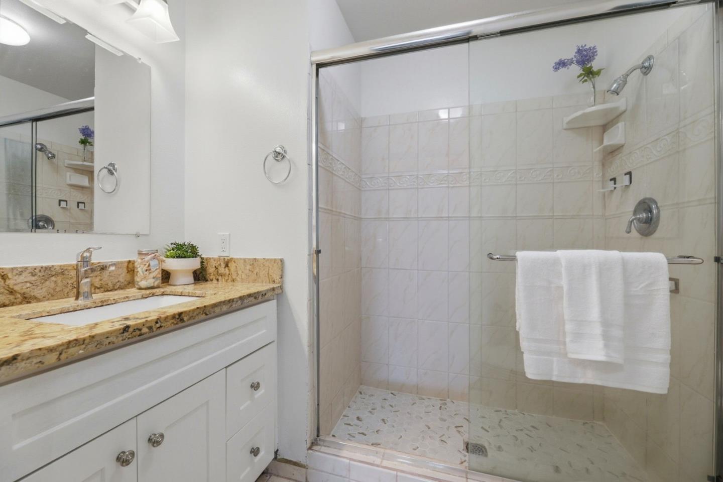 Detail Gallery Image 17 of 39 For 49 Showers Dr #A130,  Mountain View,  CA 94040 - 2 Beds | 2 Baths