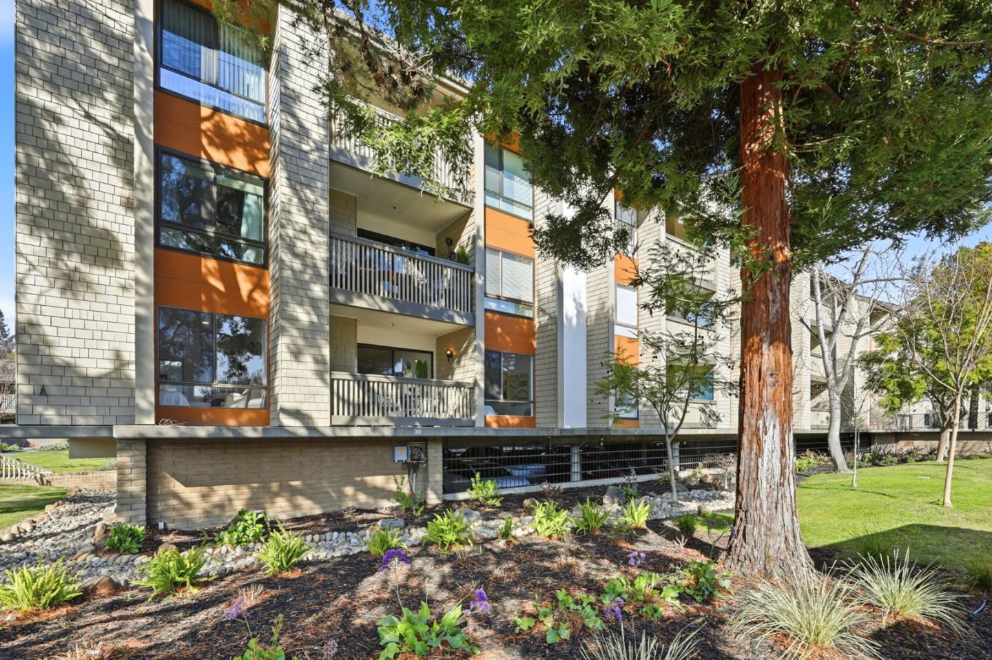 Detail Gallery Image 33 of 39 For 49 Showers Dr #A130,  Mountain View,  CA 94040 - 2 Beds | 2 Baths