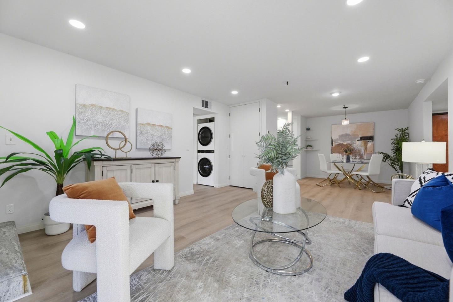 Detail Gallery Image 6 of 39 For 49 Showers Dr #A130,  Mountain View,  CA 94040 - 2 Beds | 2 Baths