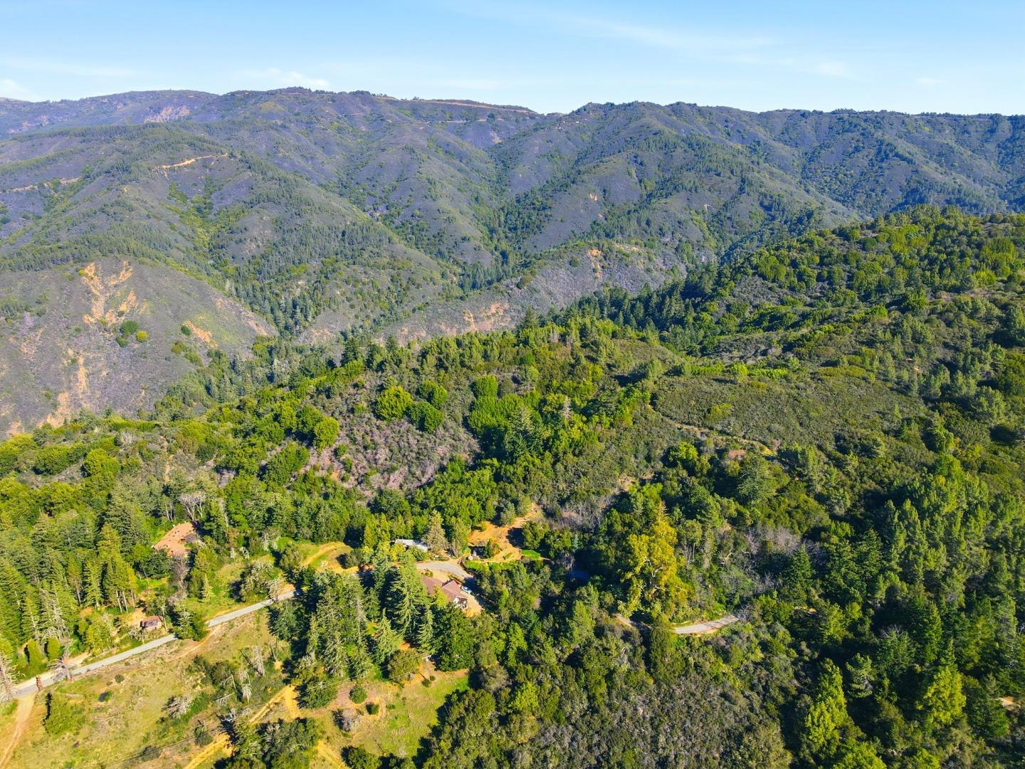 Detail Gallery Image 6 of 14 For 24733 Loma Prieta Ave, Los Gatos,  CA 95033 - 1 Beds | 1 Baths