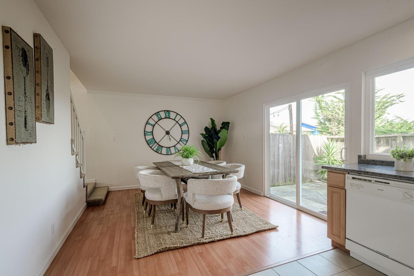 Detail Gallery Image 11 of 31 For 3734 Myrna Ln, South San Francisco,  CA 94080 - 4 Beds | 2 Baths