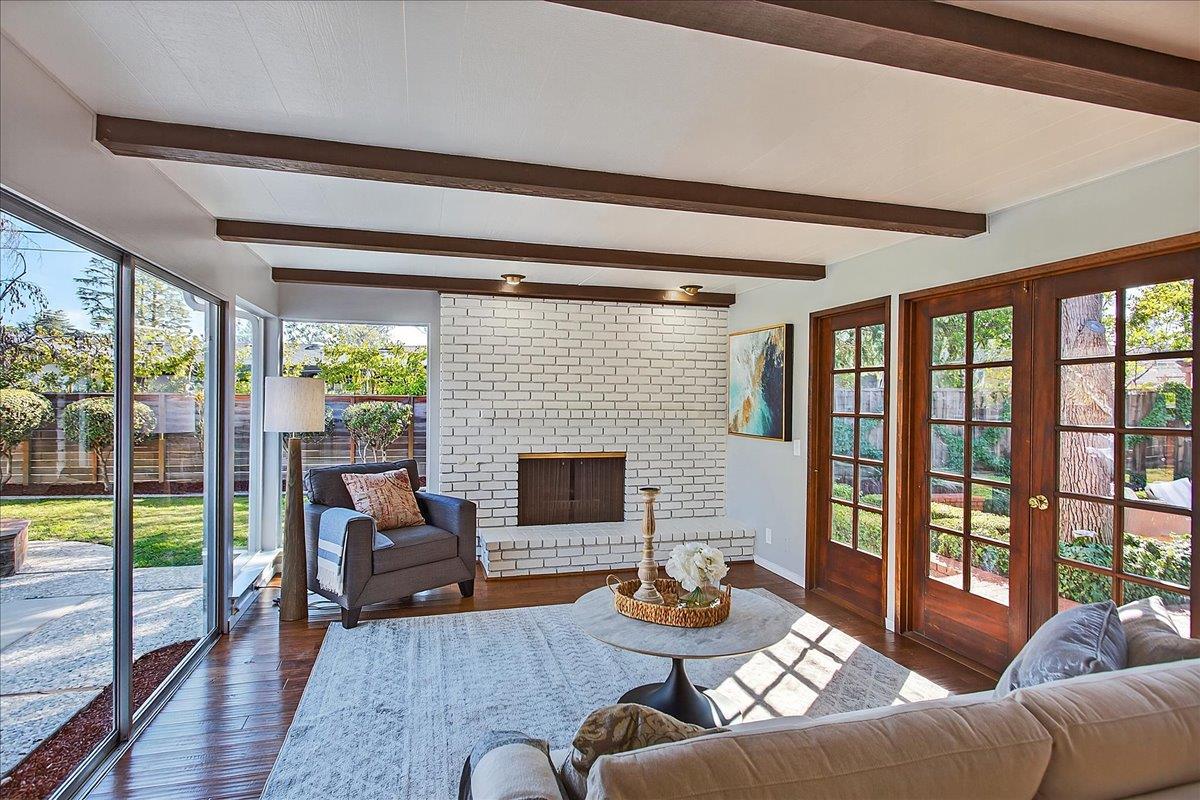 Detail Gallery Image 14 of 49 For 13240 via Grande Ct, Saratoga,  CA 95070 - 4 Beds | 2/1 Baths