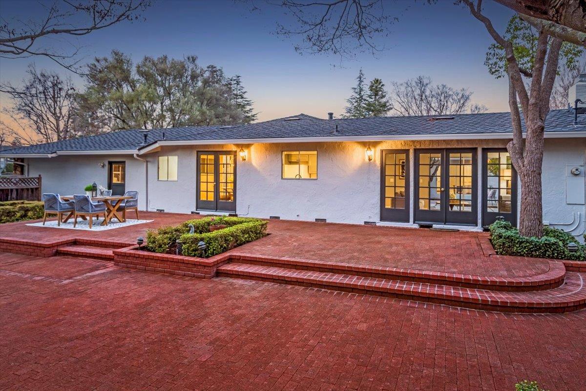 Detail Gallery Image 36 of 49 For 13240 via Grande Ct, Saratoga,  CA 95070 - 4 Beds | 2/1 Baths