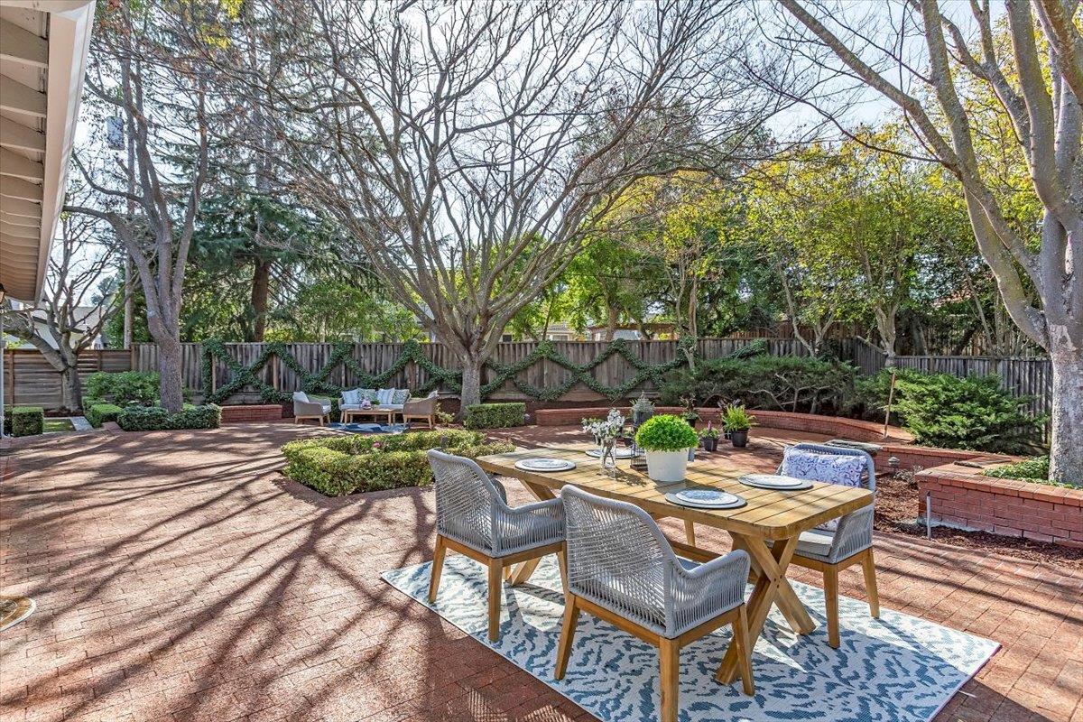 Detail Gallery Image 45 of 49 For 13240 via Grande Ct, Saratoga,  CA 95070 - 4 Beds | 2/1 Baths