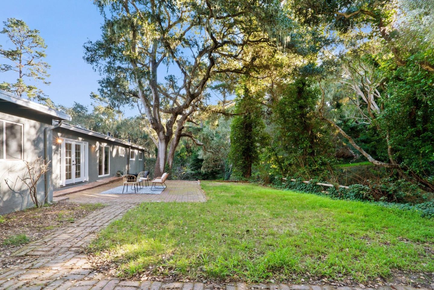 Detail Gallery Image 34 of 45 For 201 Soledad Pl, Monterey,  CA 93940 - 3 Beds | 2 Baths