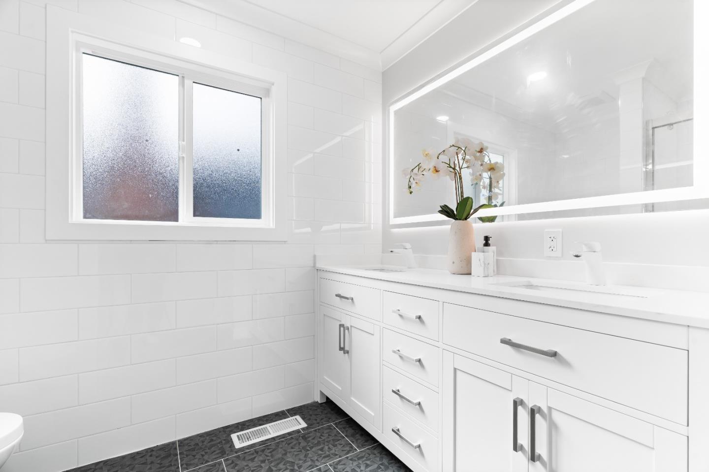 Detail Gallery Image 22 of 41 For 432 8th Ave, Menlo Park,  CA 94025 - 3 Beds | 2 Baths