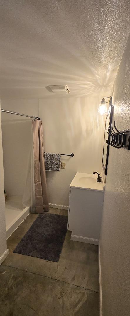 Detail Gallery Image 11 of 13 For 1771 44th Ave, Capitola,  CA 95010 - 3 Beds | 1 Baths