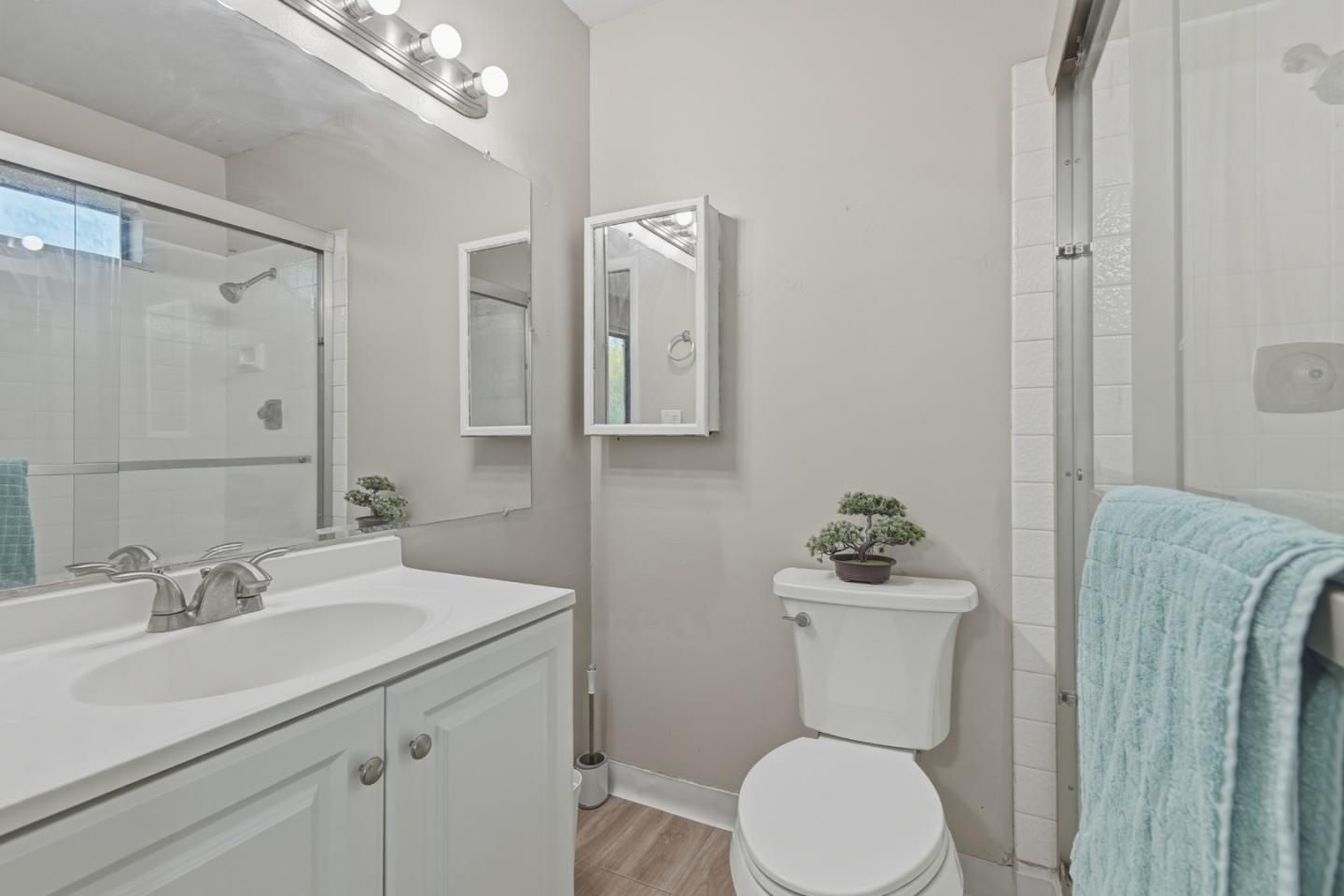 Detail Gallery Image 24 of 34 For 40425 Chapel Way #101,  Fremont,  CA 94538 - 3 Beds | 2 Baths