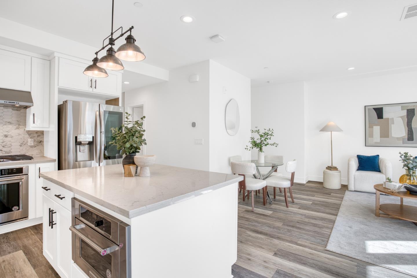 Detail Gallery Image 12 of 35 For 2059 Joshua Tree Cir, Milpitas,  CA 95035 - 3 Beds | 3 Baths