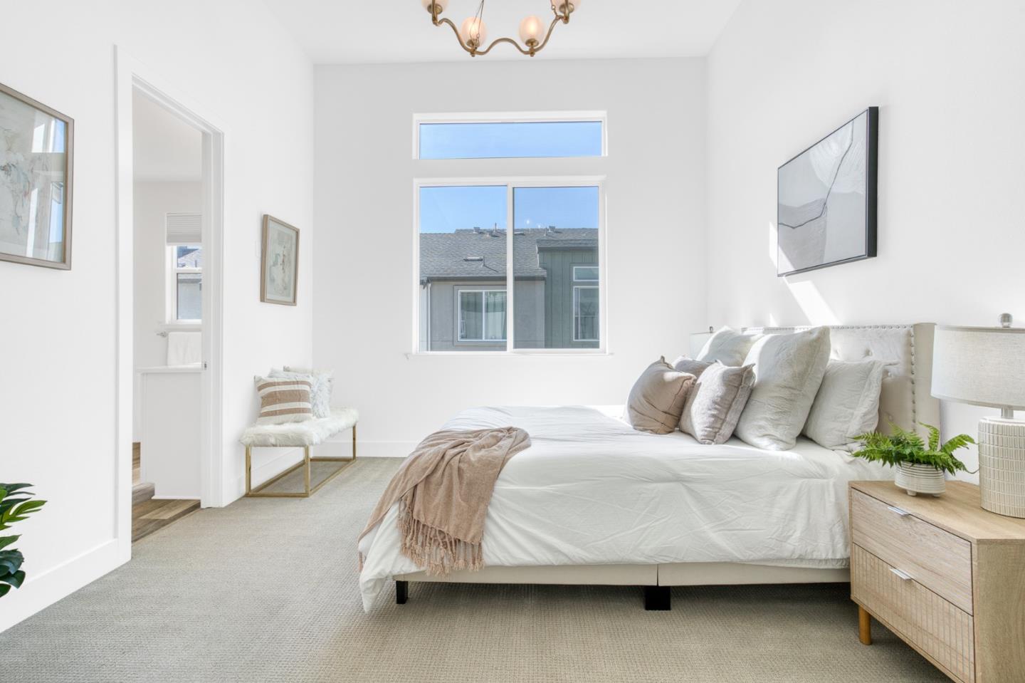 Detail Gallery Image 15 of 35 For 2059 Joshua Tree Cir, Milpitas,  CA 95035 - 3 Beds | 3 Baths