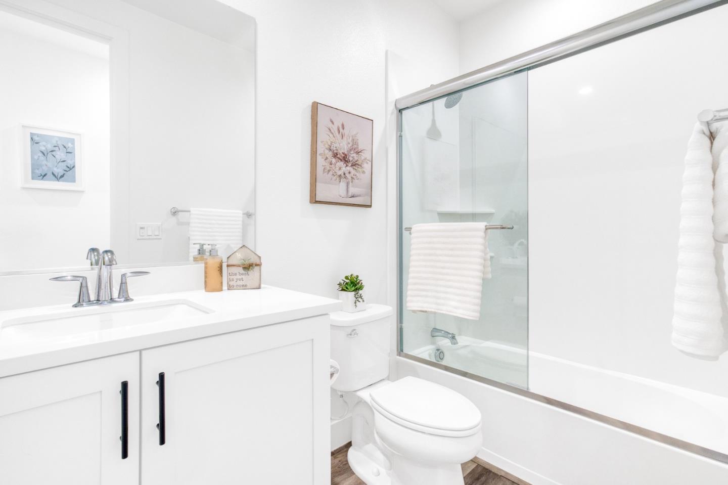 Detail Gallery Image 26 of 35 For 2059 Joshua Tree Cir, Milpitas,  CA 95035 - 3 Beds | 3 Baths