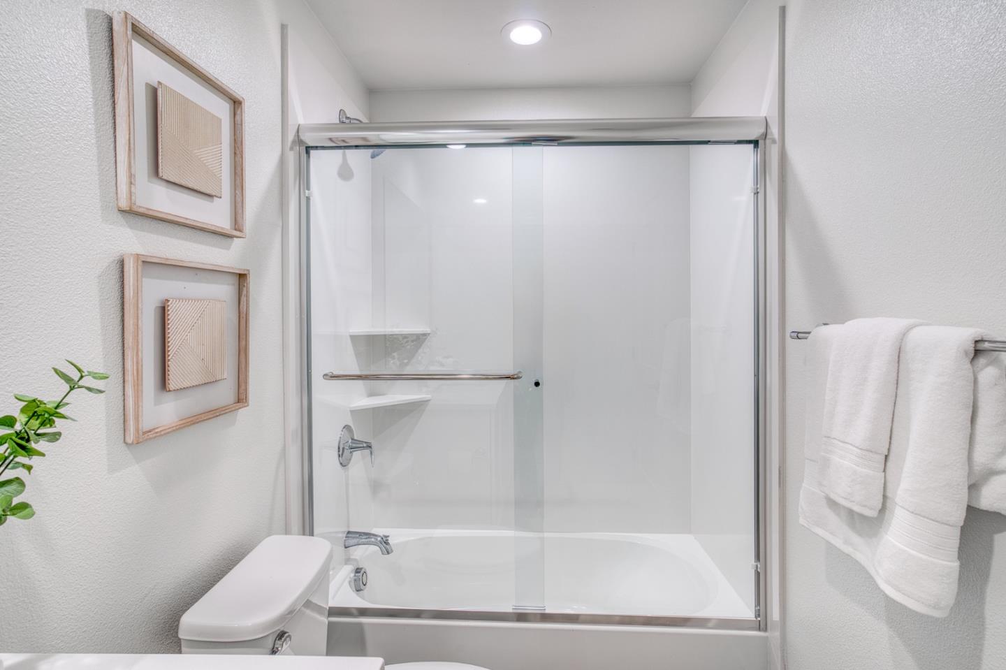 Detail Gallery Image 28 of 35 For 2059 Joshua Tree Cir, Milpitas,  CA 95035 - 3 Beds | 3 Baths