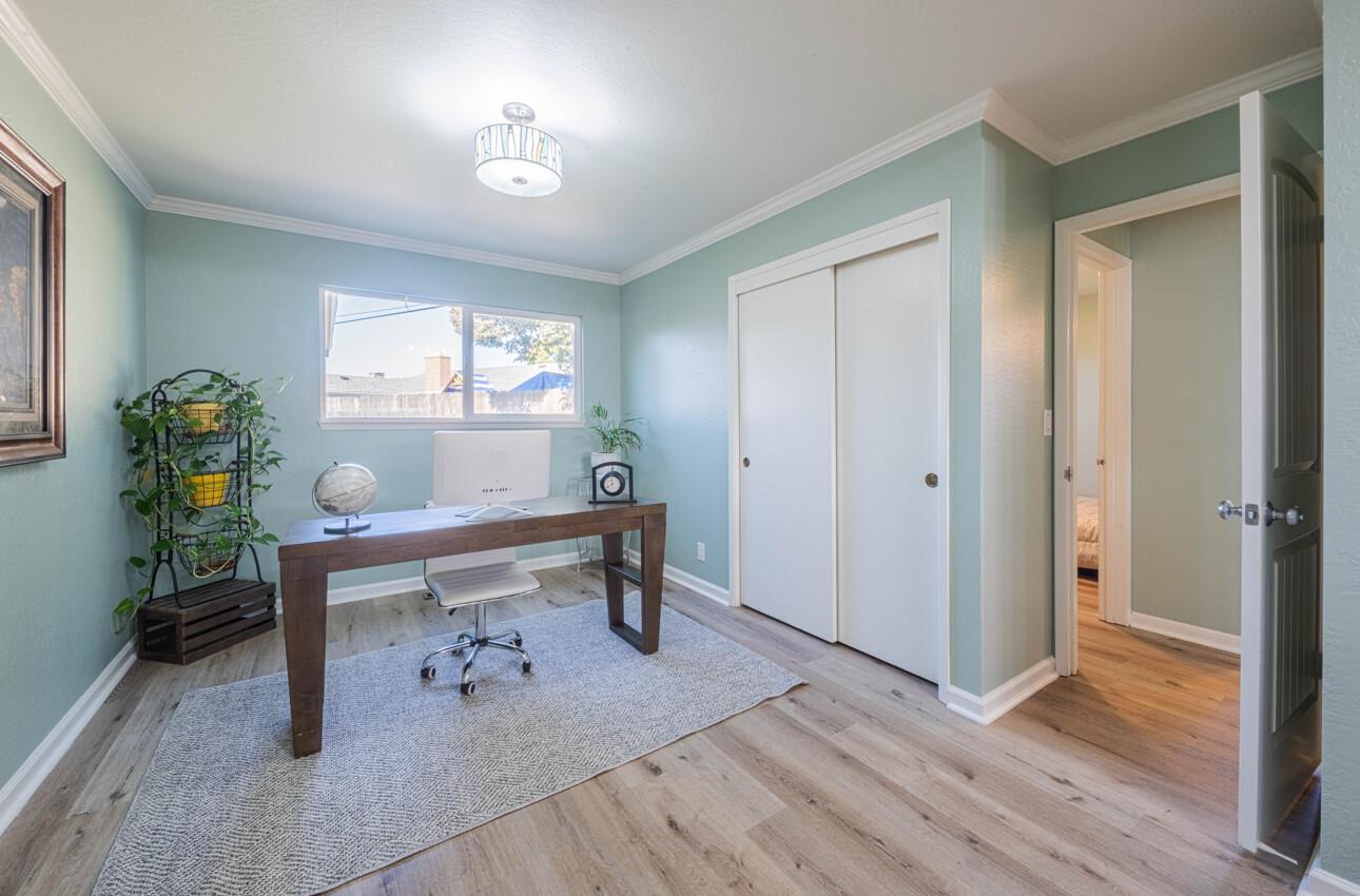 Detail Gallery Image 16 of 38 For 1671 Cambrian Dr, Salinas,  CA 93906 - 3 Beds | 2 Baths