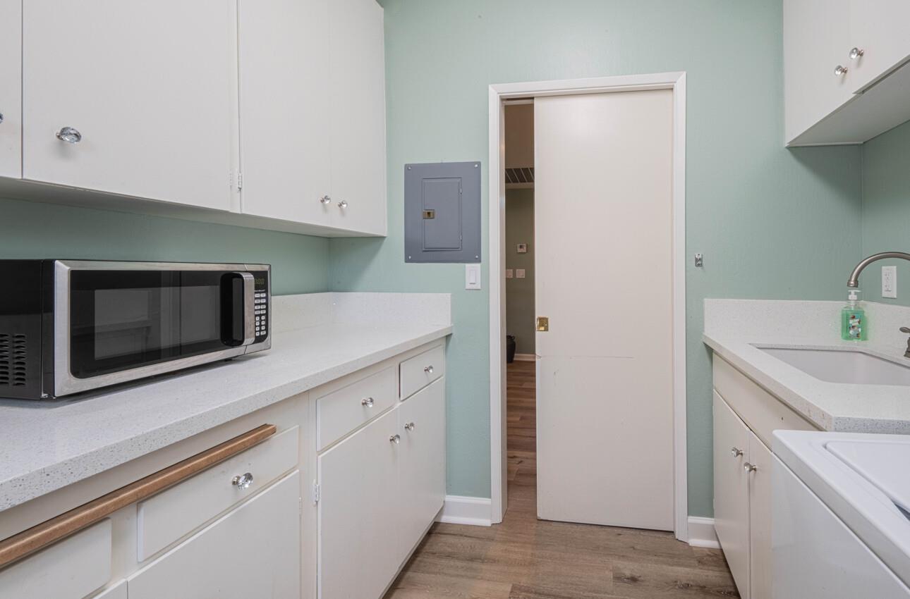 Detail Gallery Image 32 of 38 For 1671 Cambrian Dr, Salinas,  CA 93906 - 3 Beds | 2 Baths