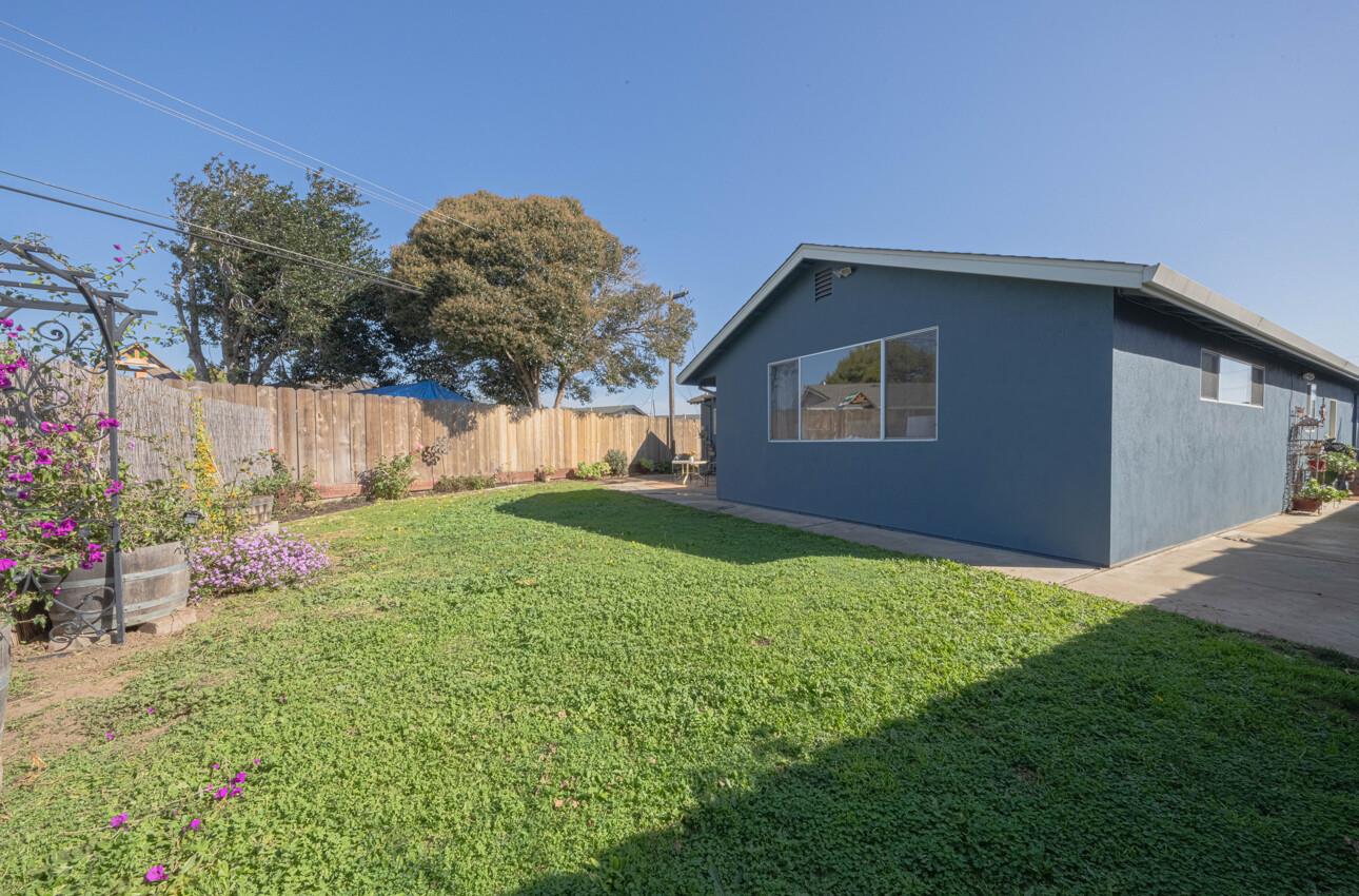 Detail Gallery Image 36 of 38 For 1671 Cambrian Dr, Salinas,  CA 93906 - 3 Beds | 2 Baths