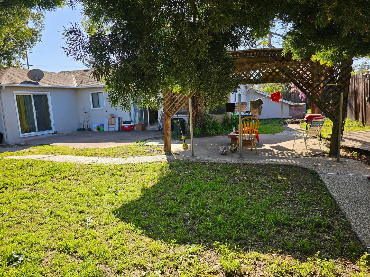 Detail Gallery Image 17 of 23 For 481 Dallas Dr, Campbell,  CA 95008 - 3 Beds | 2 Baths