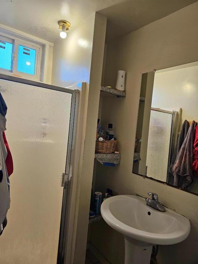 Detail Gallery Image 5 of 23 For 481 Dallas Dr, Campbell,  CA 95008 - 3 Beds | 2 Baths