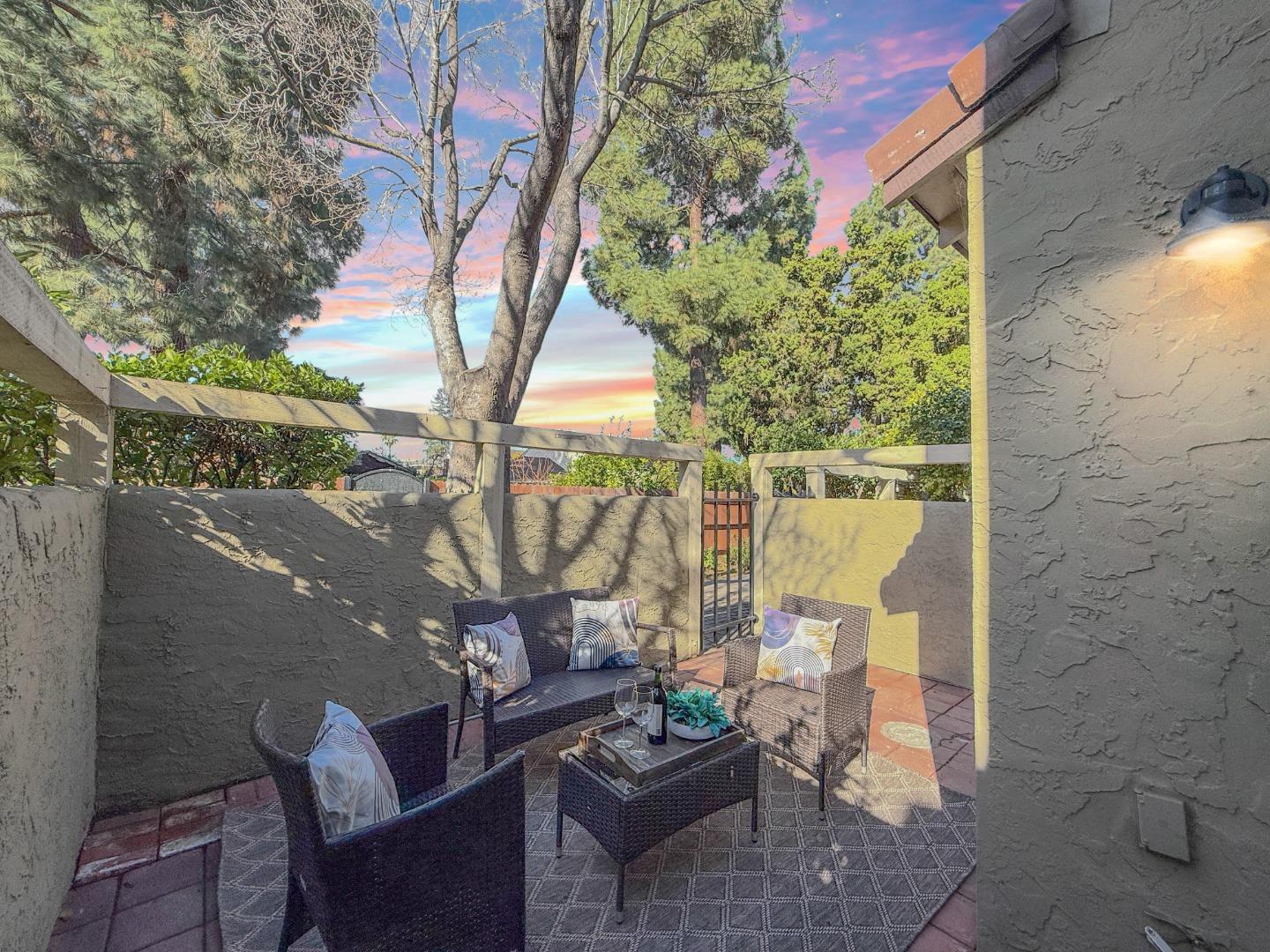 Detail Gallery Image 13 of 37 For 87 Salice Way, Campbell,  CA 95008 - 2 Beds | 1/1 Baths