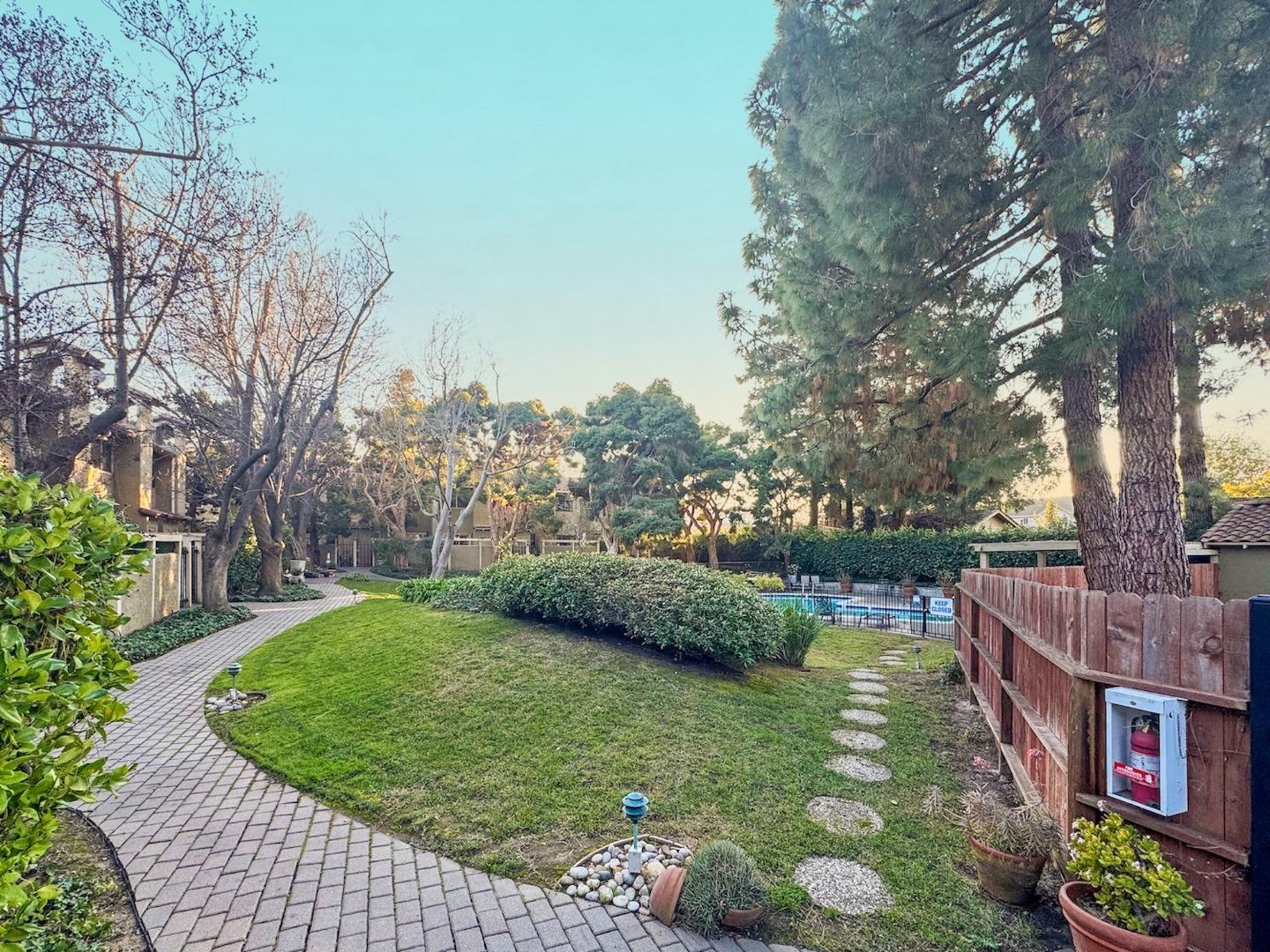 Detail Gallery Image 29 of 37 For 87 Salice Way, Campbell,  CA 95008 - 2 Beds | 1/1 Baths