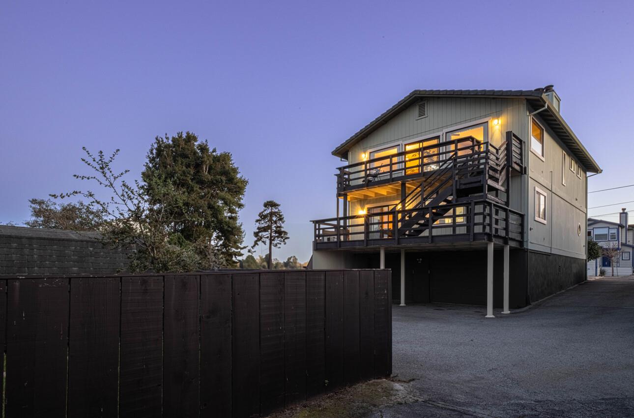 Detail Gallery Image 35 of 38 For 936 Wainwright Street, Monterey,  CA 93940 - 3 Beds | 2/1 Baths