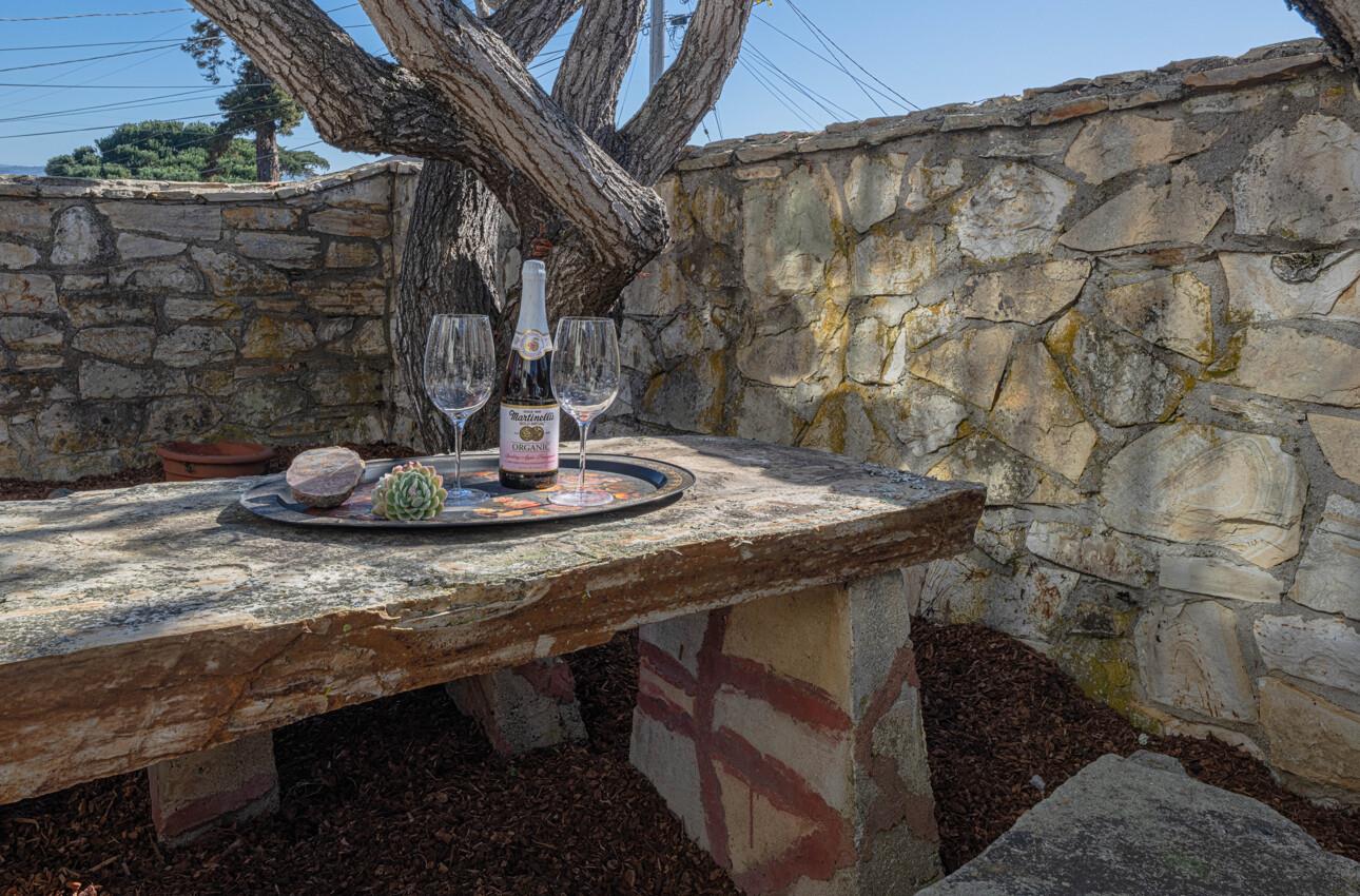 Detail Gallery Image 36 of 38 For 936 Wainwright Street, Monterey,  CA 93940 - 3 Beds | 2/1 Baths