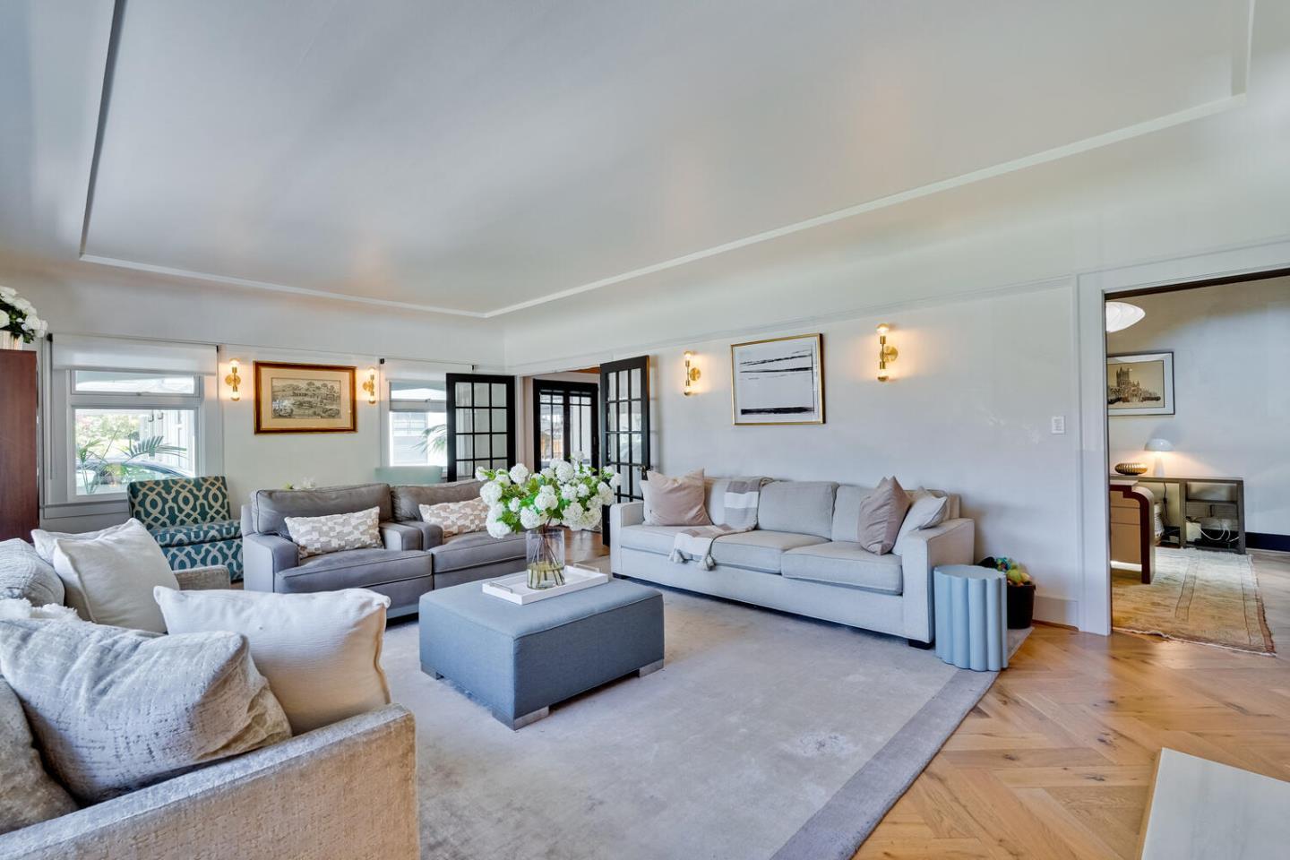 Detail Gallery Image 10 of 53 For 1176 Hanchett Ave, San Jose,  CA 95126 - 4 Beds | 3 Baths