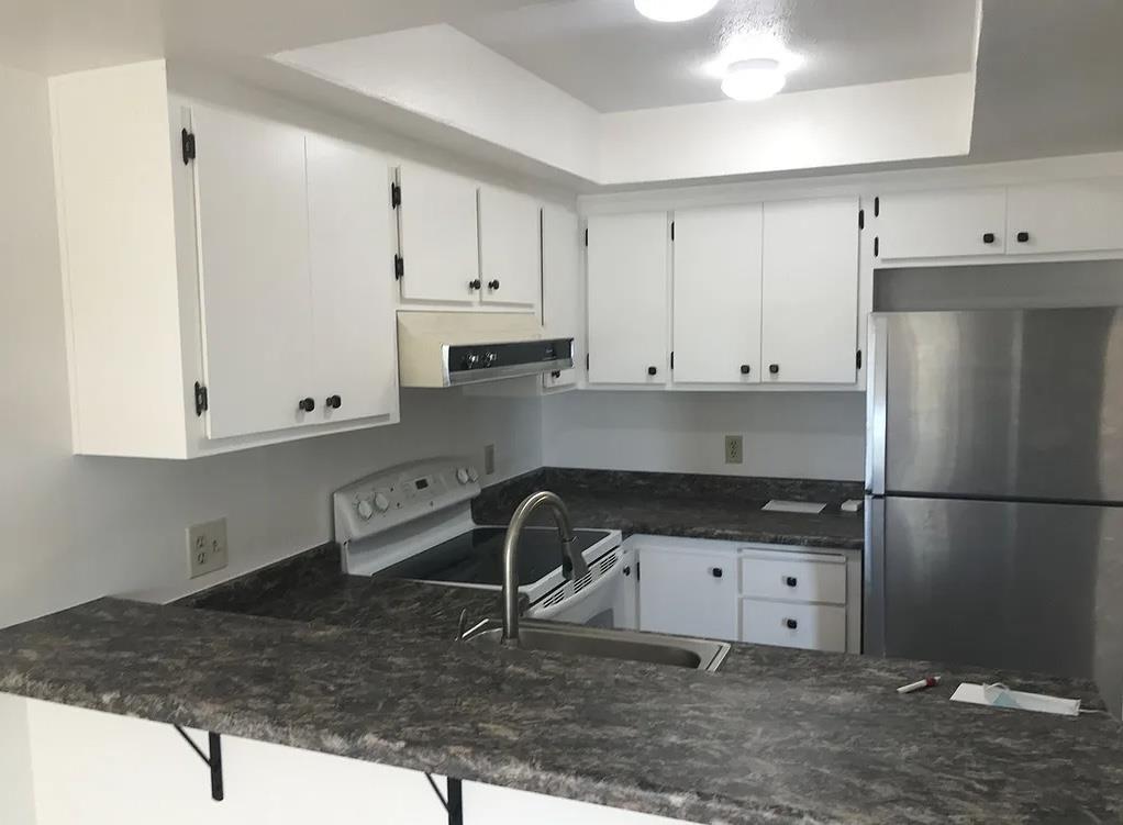 Detail Gallery Image 3 of 14 For 490 Mariners Island Blvd, San Mateo,  CA 94404 - 2 Beds | 2 Baths