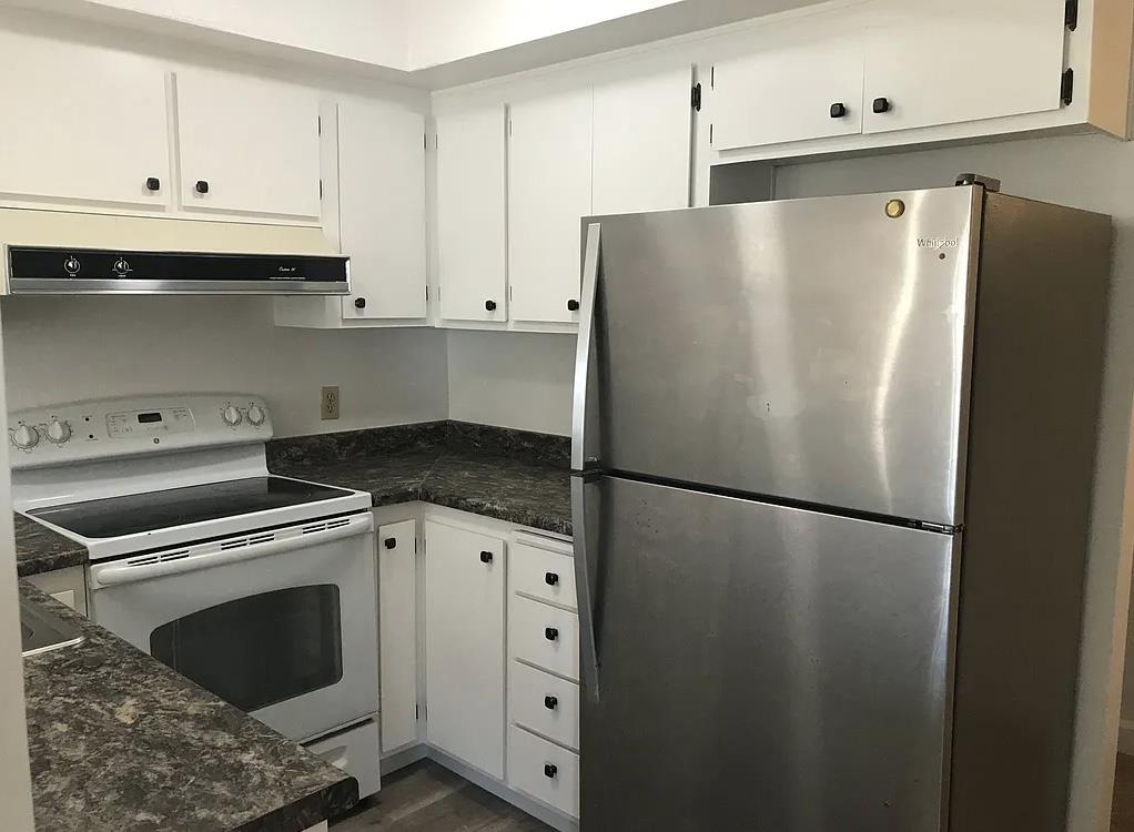 Detail Gallery Image 5 of 14 For 490 Mariners Island Blvd, San Mateo,  CA 94404 - 2 Beds | 2 Baths