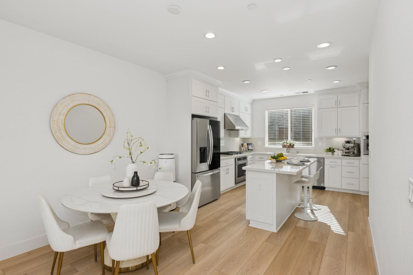 Detail Gallery Image 12 of 58 For 3690 Access Cmn, Fremont,  CA 94538 - 3 Beds | 3/1 Baths