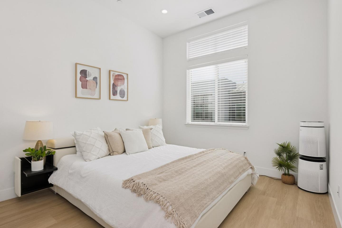 Detail Gallery Image 16 of 58 For 3690 Access Cmn, Fremont,  CA 94538 - 3 Beds | 3/1 Baths