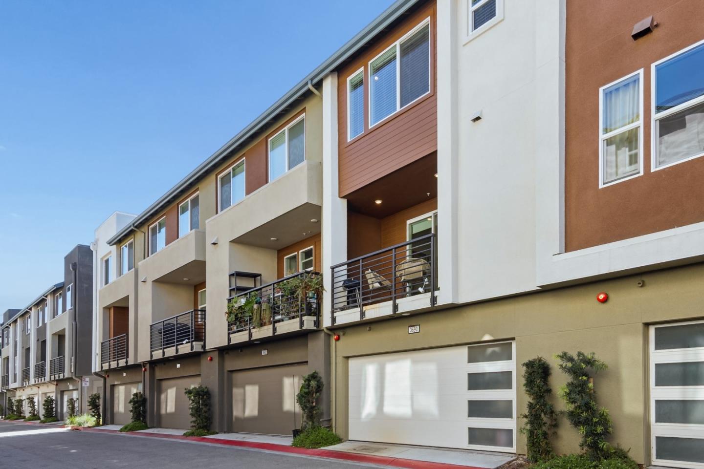 Detail Gallery Image 32 of 58 For 3690 Access Cmn, Fremont,  CA 94538 - 3 Beds | 3/1 Baths