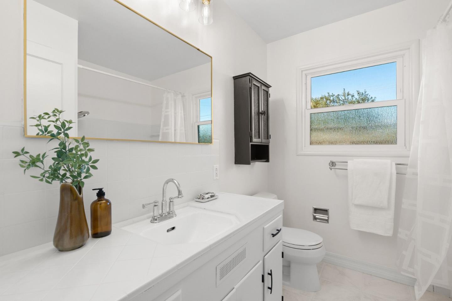 Detail Gallery Image 21 of 35 For 3230 Acorn Way, San Jose,  CA 95117 - 2 Beds | 1 Baths