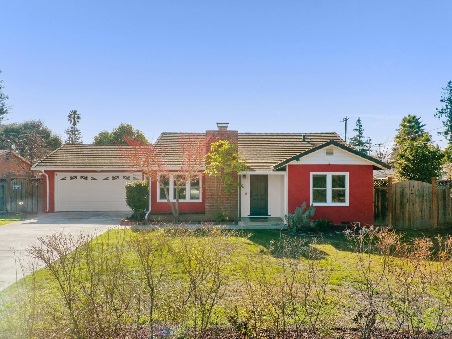 Detail Gallery Image 3 of 35 For 3230 Acorn Way, San Jose,  CA 95117 - 2 Beds | 1 Baths