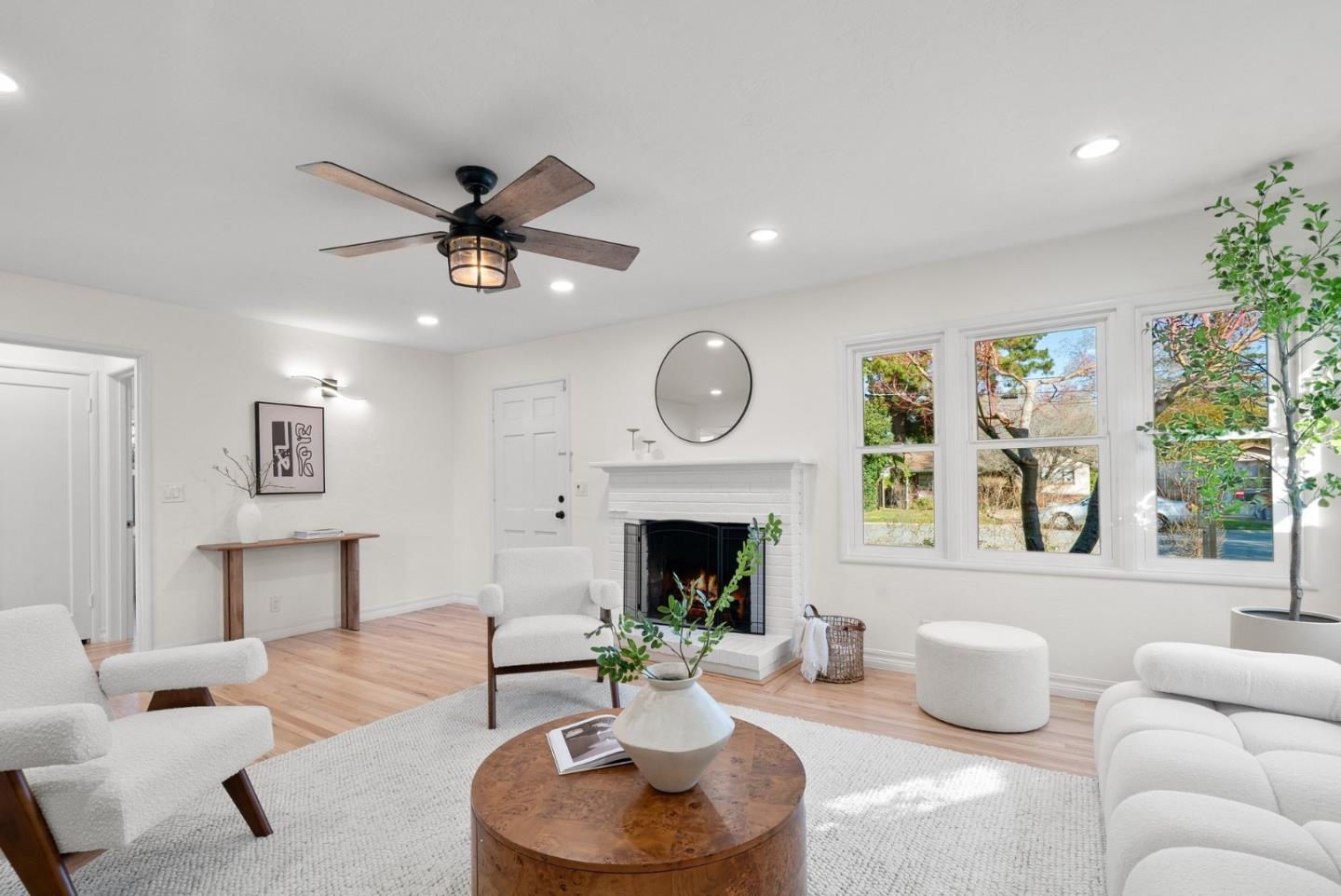 Detail Gallery Image 9 of 35 For 3230 Acorn Way, San Jose,  CA 95117 - 2 Beds | 1 Baths