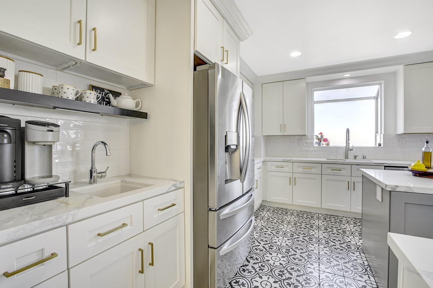 Detail Gallery Image 24 of 68 For 228 Goodwin Dr, San Bruno,  CA 94066 - 4 Beds | 2/1 Baths