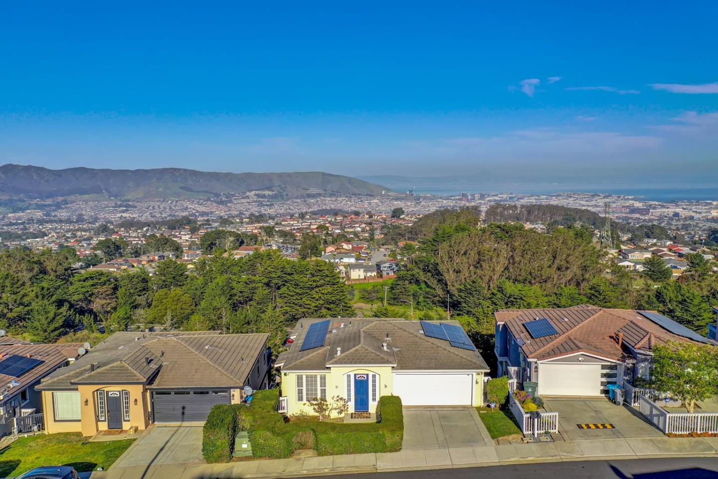 Detail Gallery Image 58 of 68 For 228 Goodwin Dr, San Bruno,  CA 94066 - 4 Beds | 2/1 Baths