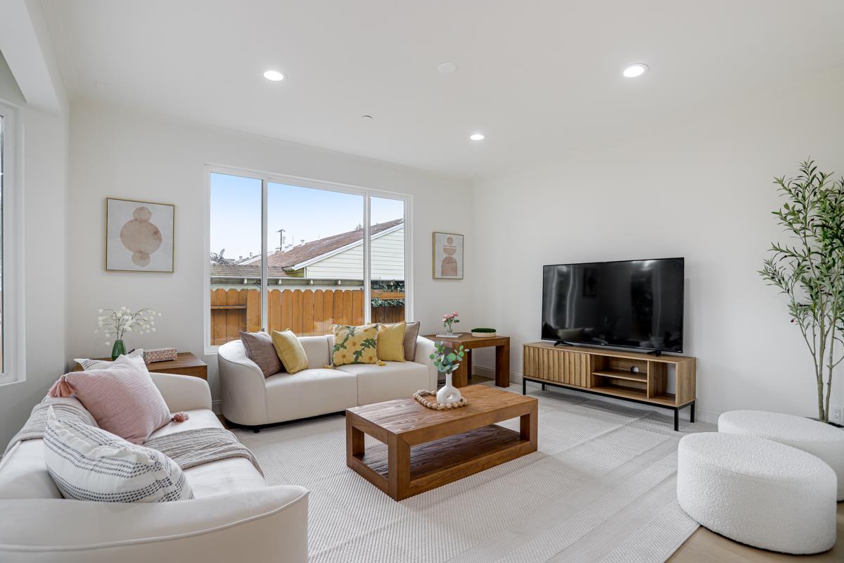 Detail Gallery Image 19 of 41 For 2152 Forbes Ave, Santa Clara,  CA 95050 - 5 Beds | 5 Baths