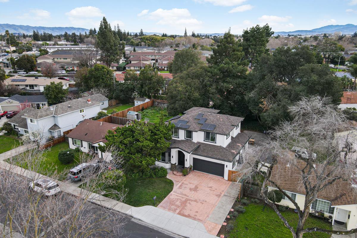 Detail Gallery Image 2 of 41 For 2152 Forbes Ave, Santa Clara,  CA 95050 - 5 Beds | 5 Baths
