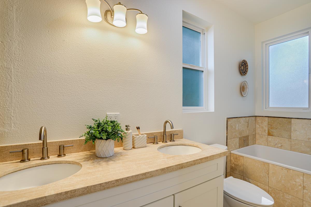 Detail Gallery Image 25 of 41 For 2152 Forbes Ave, Santa Clara,  CA 95050 - 5 Beds | 5 Baths