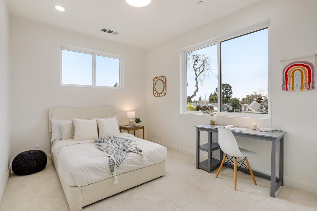 Detail Gallery Image 31 of 41 For 2152 Forbes Ave, Santa Clara,  CA 95050 - 5 Beds | 5 Baths