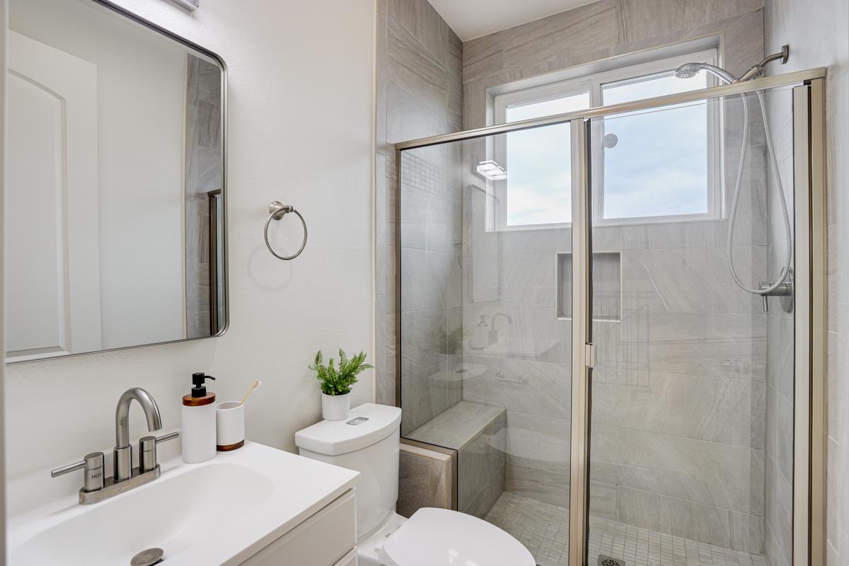 Detail Gallery Image 34 of 41 For 2152 Forbes Ave, Santa Clara,  CA 95050 - 5 Beds | 5 Baths