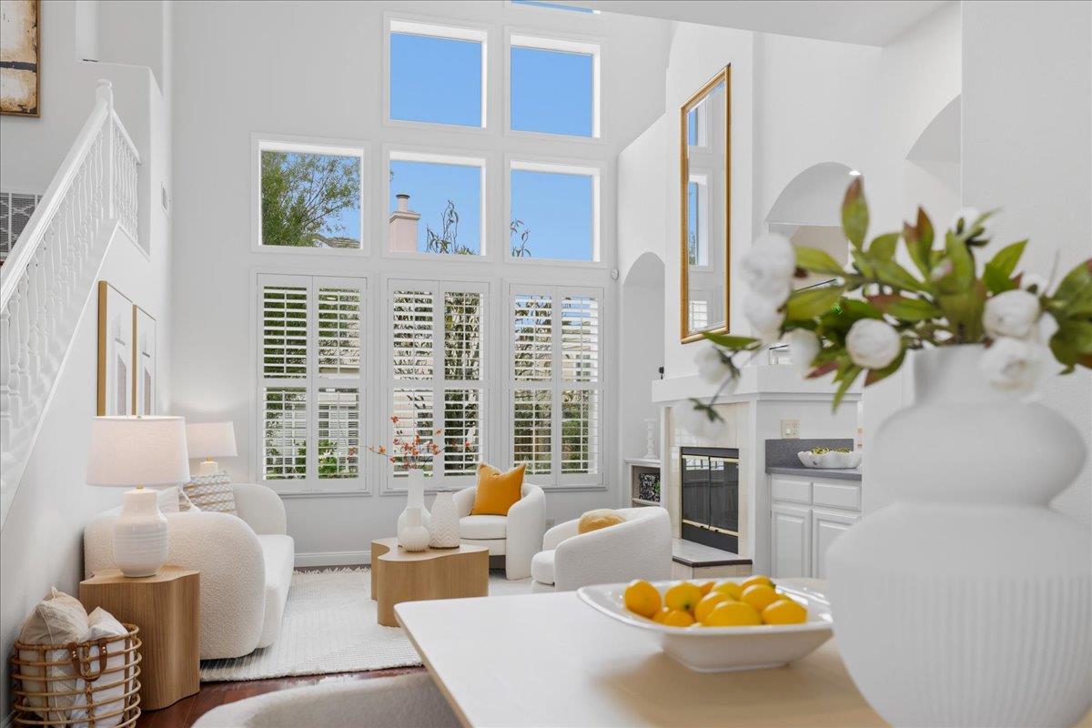 Detail Gallery Image 19 of 75 For 1 Mandalay Ct, Redwood City,  CA 94065 - 4 Beds | 3 Baths