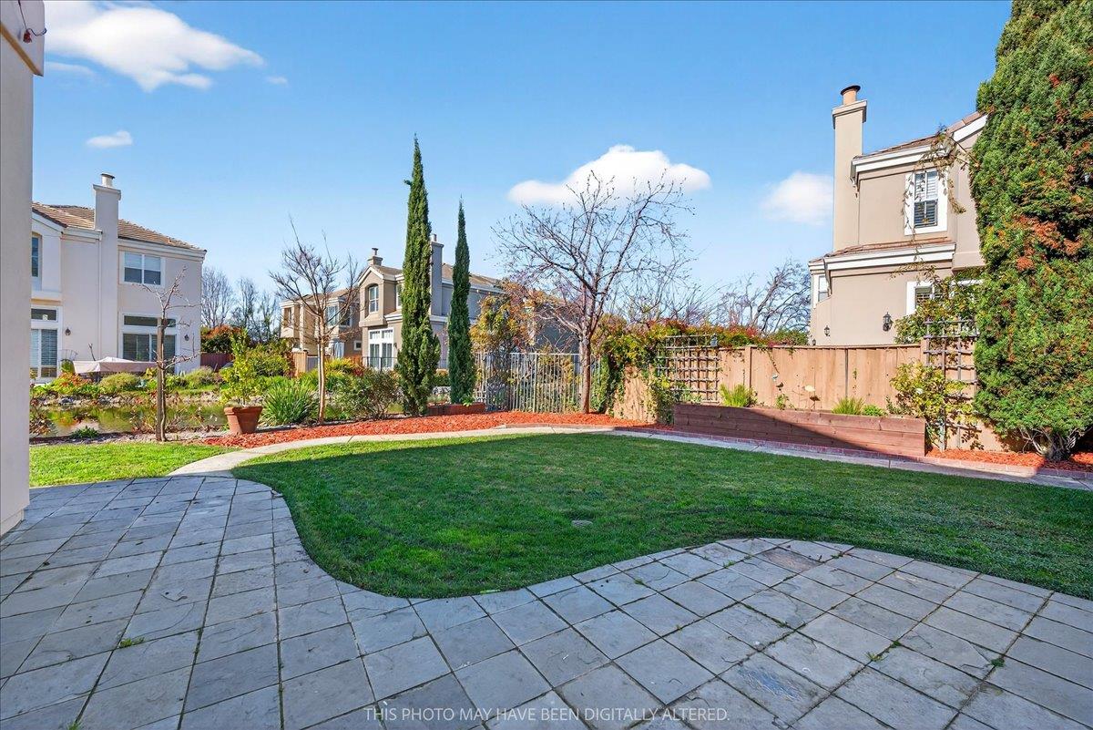 Detail Gallery Image 41 of 75 For 1 Mandalay Ct, Redwood City,  CA 94065 - 4 Beds | 3 Baths