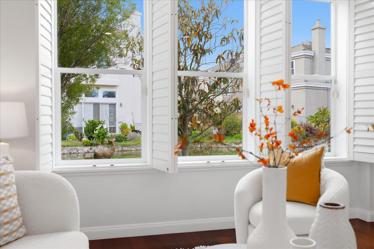 Detail Gallery Image 49 of 75 For 1 Mandalay Ct, Redwood City,  CA 94065 - 4 Beds | 3 Baths