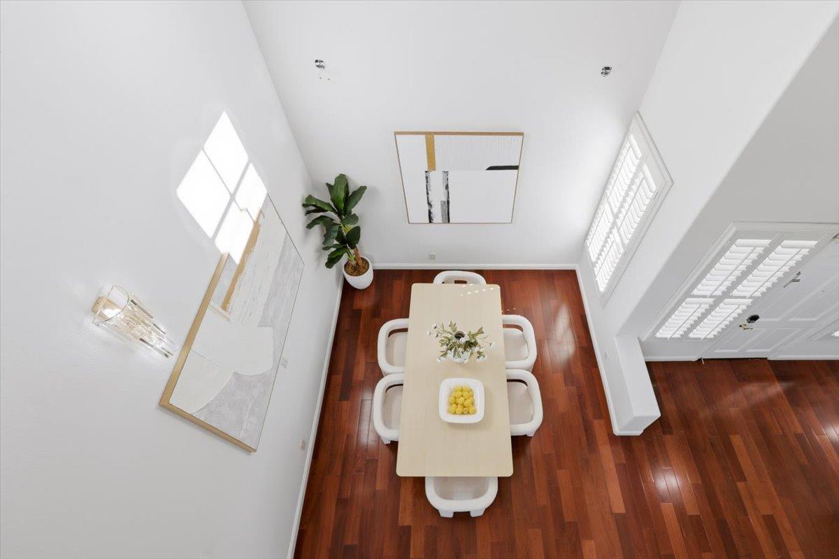 Detail Gallery Image 7 of 75 For 1 Mandalay Ct, Redwood City,  CA 94065 - 4 Beds | 3 Baths