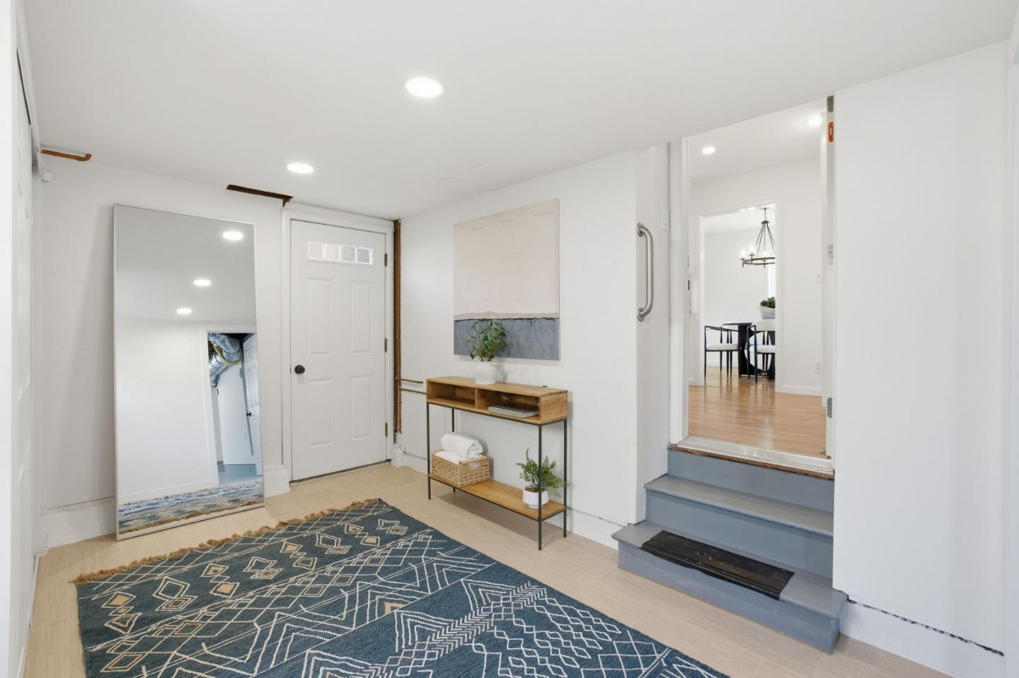 Detail Gallery Image 15 of 22 For 957 E Grant Pl, San Mateo,  CA 94402 - 2 Beds | 1 Baths