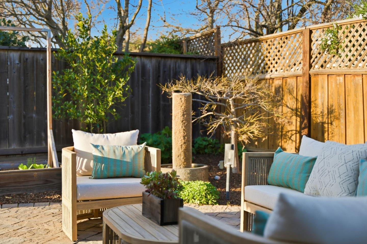 Detail Gallery Image 20 of 22 For 957 E Grant Pl, San Mateo,  CA 94402 - 2 Beds | 1 Baths