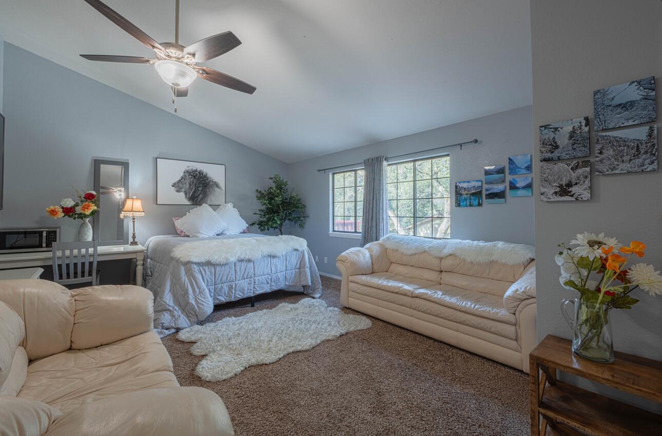 Detail Gallery Image 21 of 48 For 6640 Kim Ann Ln, Salinas,  CA 93907 - 4 Beds | 3 Baths